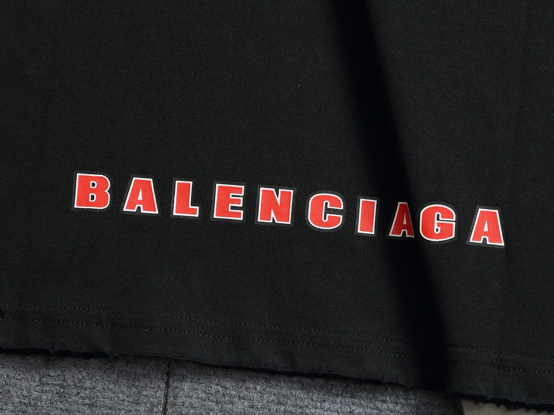 BALENCIAGA 2026 Logo Logo ， Retro Same Style T 320 Versatile : Black Gray Size：XS S M L